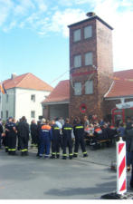 Feuerwehrfest in Drochow vor dem Gerätehaus